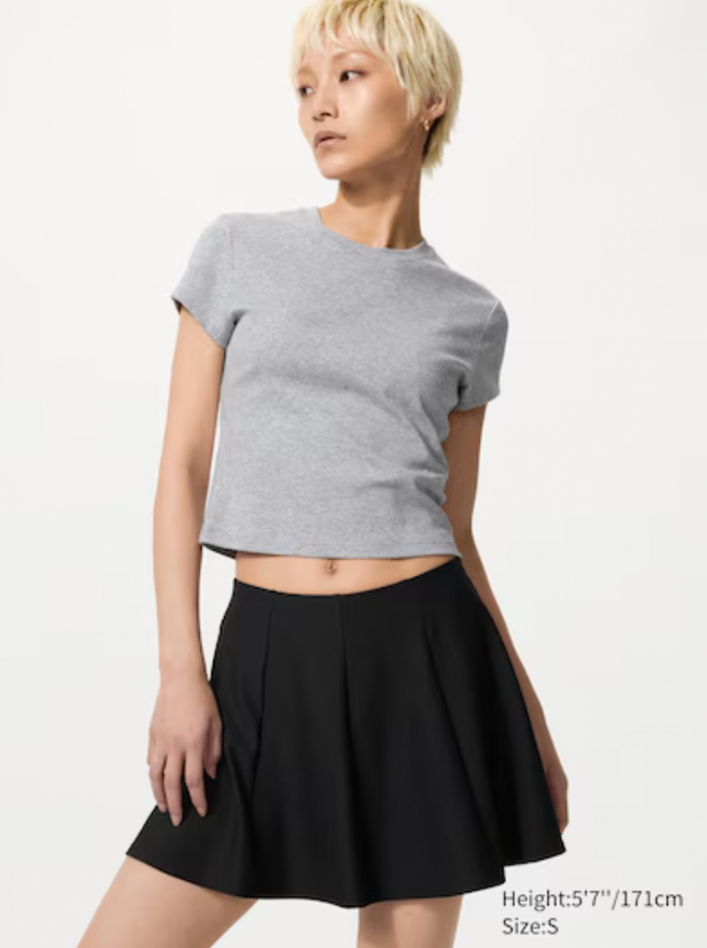 UNIQLO Women’s Active Flare Sport Skirt Size Large Athletic Tennis Golf Skirt